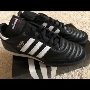 Adidas Mundial Team Unisex Soccer Shoe